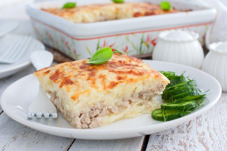 Картофельная запеканка с фаршем и кабачками в аэрогриле