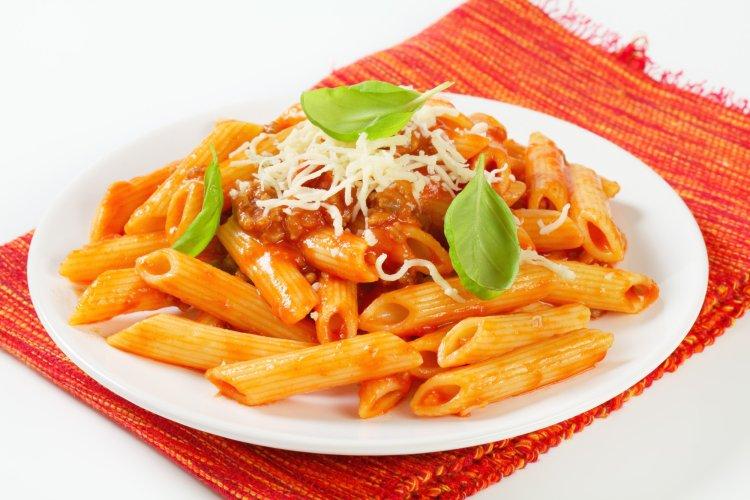 Соус для макарон с фаршем и перцем