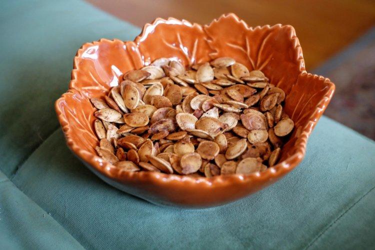 Тыквенные семечки с корицей и сахаром в аэрогриле