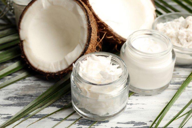 Кокосовое масло - Как быстро отрастить ногти в домашних условиях
