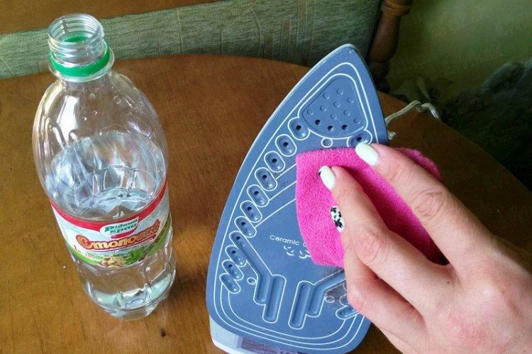 Как почистить утюг от пригара уксусом в домашних условиях