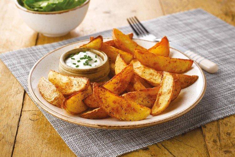 Картошка по-деревенски - Как приготовить картошку на Новый год рецепты