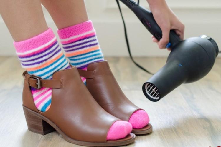 Как растянуть обувь в домашних условиях: 15 способов