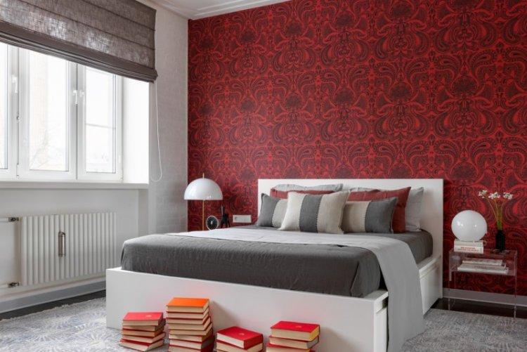 Красный цвет в интерьере спальни - фото