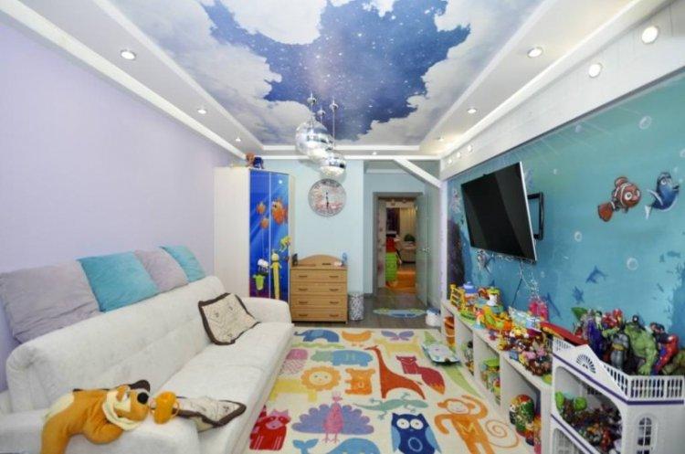 Двухуровневые натяжные потолки в детской комнате