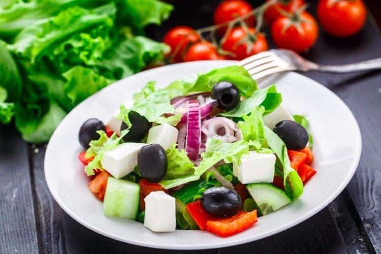 Греческий салат - Новогодние салаты без майонеза рецепты