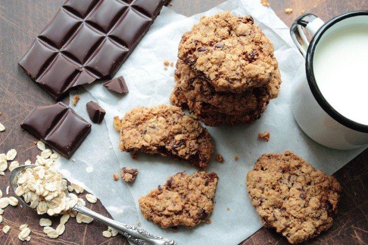 Овсяное печенье с шоколадом и сухофруктами - рецепты