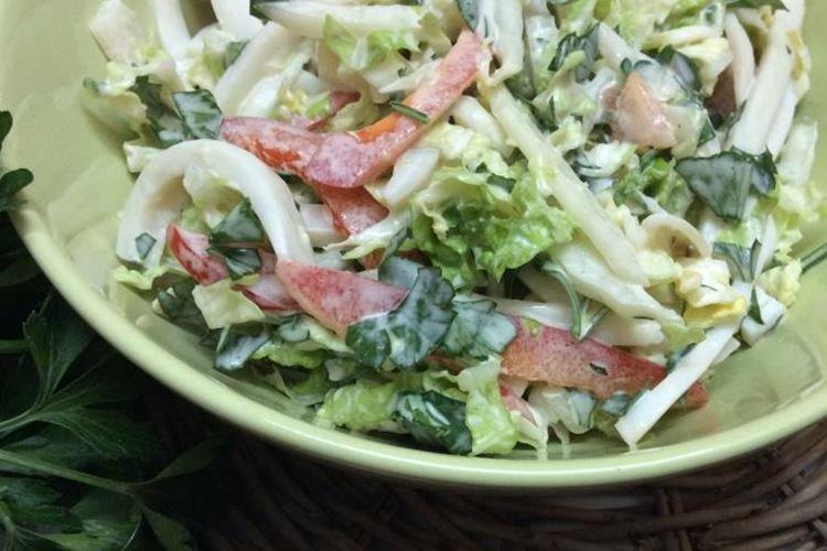 Постный салат с кальмарами и овощами - рецепты