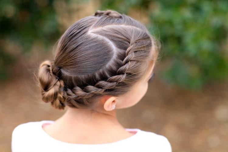 Прическа с сердечком - Прически на средние волосы для девочек