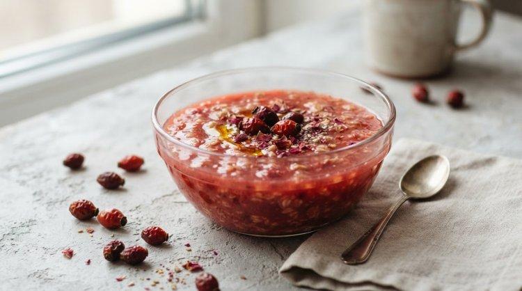 Овсяный кисель на ягодном отваре