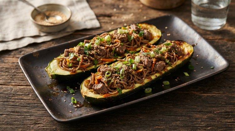 Цукини, фаршированные собой и говядиной