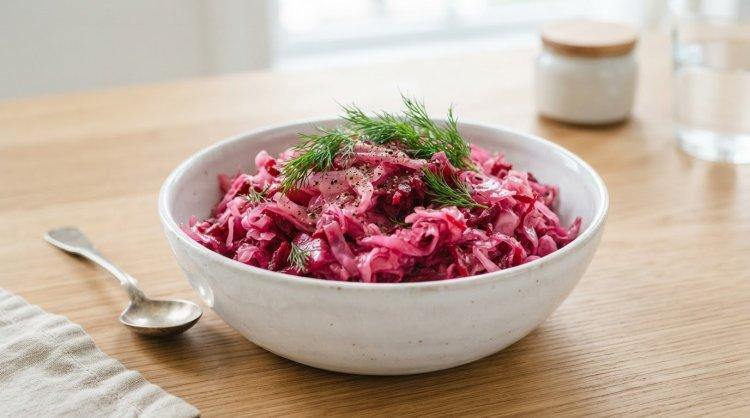 Квашеная капуста со свеклой