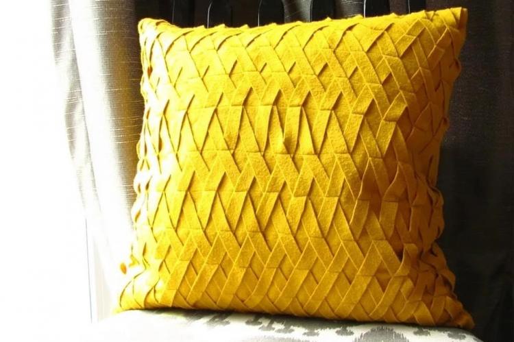 Плетеная декоративная наволочка - Рукоделие для дома
