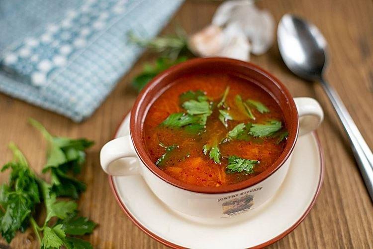 Томатный суп из консервированной горбуши - рецепты