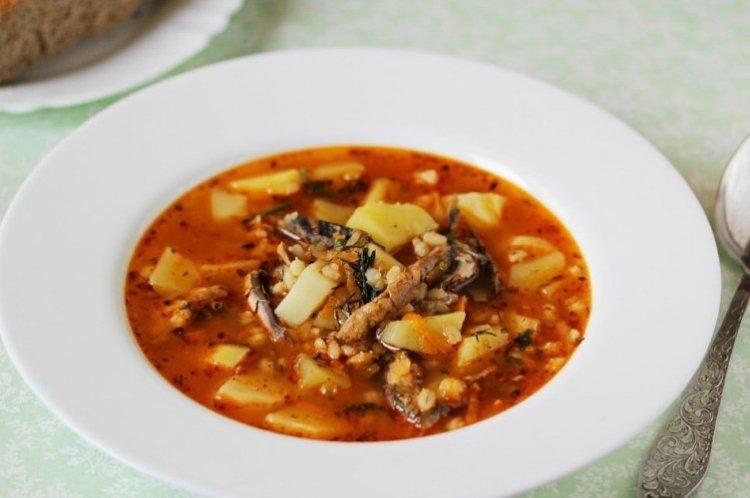 Рыбный суп с килькой в томате - Рыбный суп из консервов рецепты