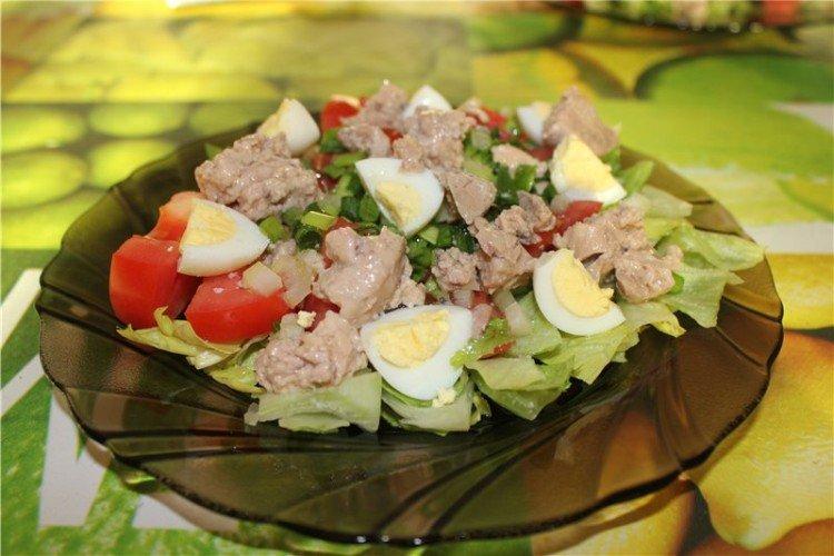 Салат из печени трески и черри - рецепты