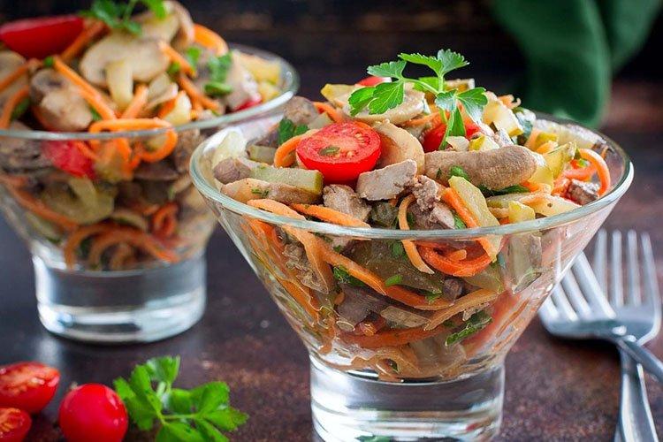Салат с куриной печенью и морковью по-корейски - рецепты