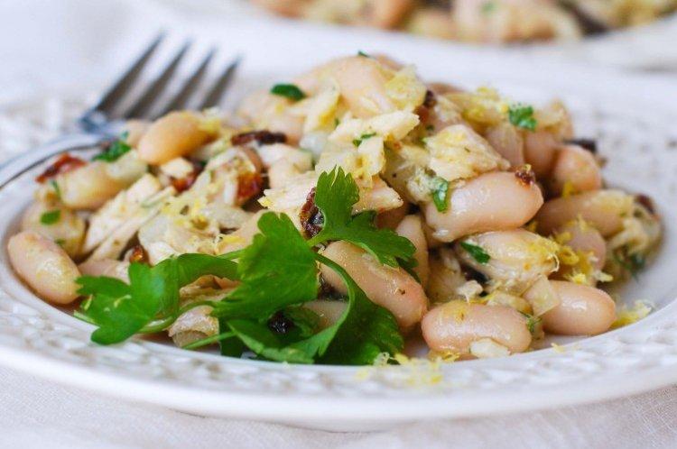 Салат с грибами и фасолью без майонеза на праздничный стол - рецепты
