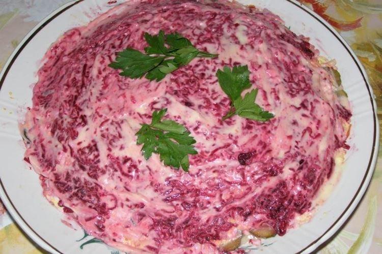 Салат со свеклой и печенью - рецепты