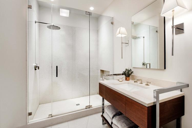 Стеклянные перегородки в ванной комнате - Дизайн интерьера