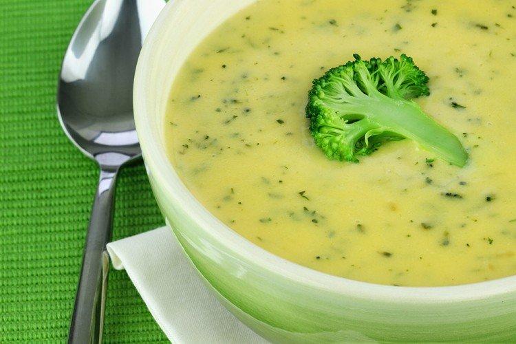 Суп из брокколи и сельдерея - рецепты супов на каждый день