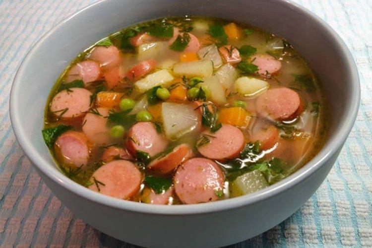 Гороховый суп с сосисками - рецепты супов на каждый день