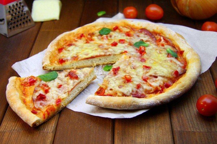 Тесто для пиццы без дрожжей на сметане с майонезом - рецепты