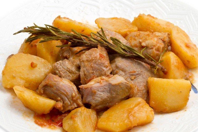 Тушеное мясо с картошкой по-китайски - рецепты пошагово