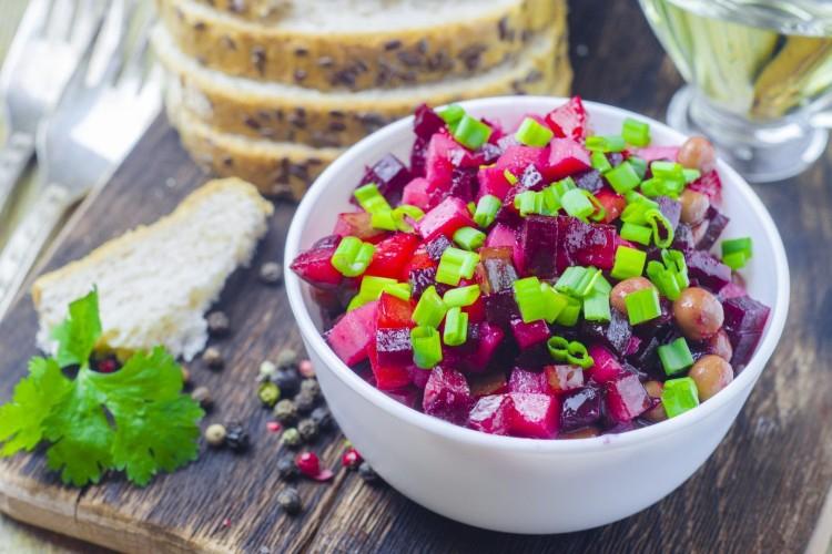 Как приготовить винегрет: 10 рецептов классического салата (пошагово)