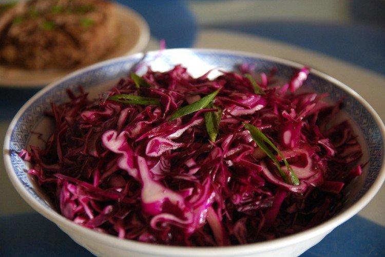 Салат из краснокочанной капусты - вкусные и простые салаты на скорую руку