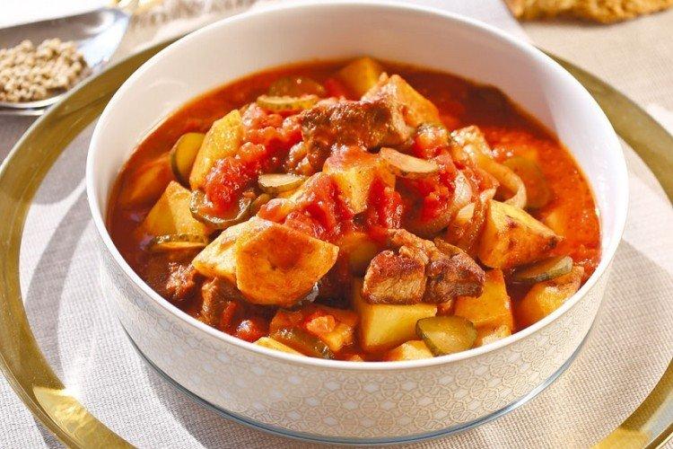 Азу по-татарски - Вторые блюда на каждый день рецепты