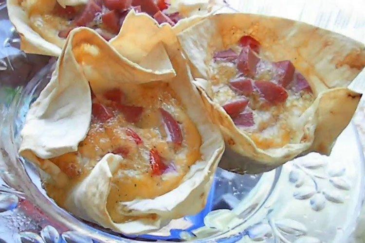 Закусочные пирожные из лаваша - рецепты