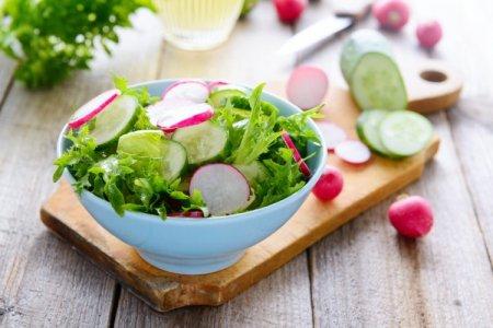20 салатов из простых продуктов на скорую руку