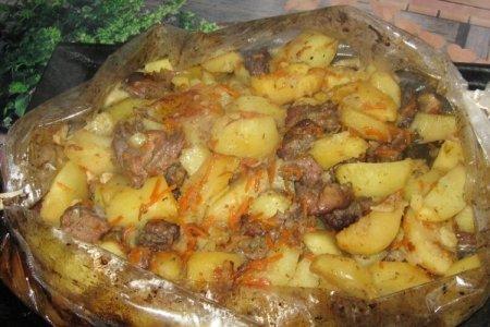 Мясо с картошкой в духовке рецепт с фото из свинины с грибами