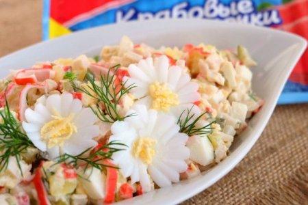 Крабовый салат с курицей Крабовый салат с курицей