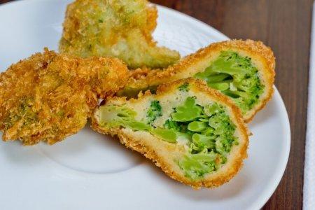 Брокколи в панировке