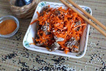Корейский салат с куриными сердечками