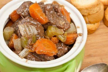 20 рецептов мягкой и сочной тушеной говядины