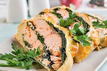 Блюда из красной рыбы в духовке рецепты с фото простые и вкусные