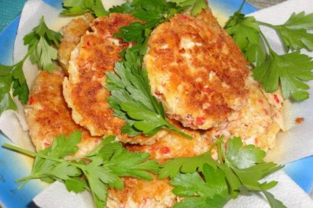 Котлетки из крабовых палочек с сыром и яйцами рецепт с фото