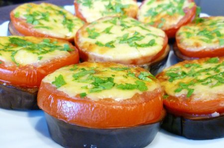 Баклажаны под сыром в духовке