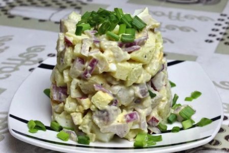 Салат с соленой селедкой рецепты с фото простые и вкусные