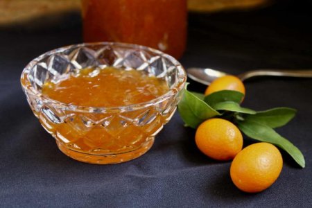 Кумкват - что это за фрукт, полезные свойства и как его есть