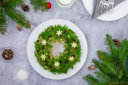 20 вкуснейших салатов на Рождество 2023