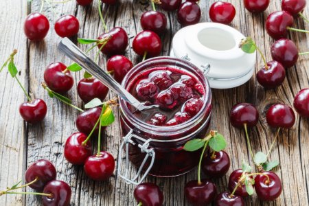 Варенье-пятиминутка из вишни: 15 лучших рецептов на любой вкус