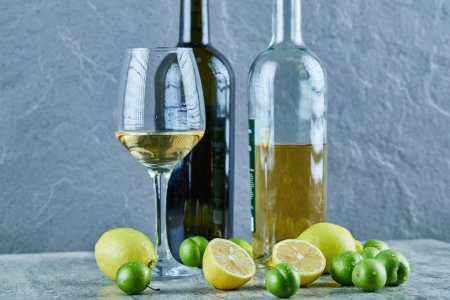 8 оригинальных рецептов вина из алычи