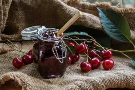 20 лучших рецептов конфитюра из вишни