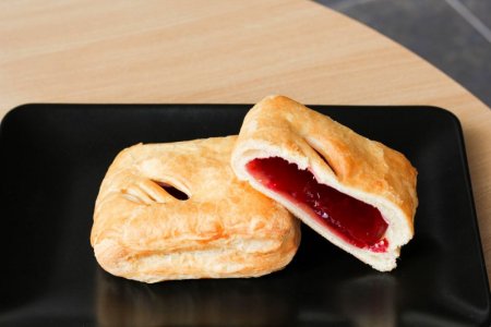 20 рецептов самых вкусных пирожков с клубникой