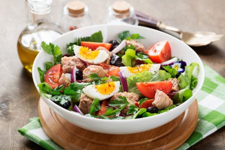 20 низкокалорийных салатов, которые порадуют своим вкусом