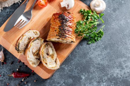 12 замечательных рецептов свинины с грибами в духовке